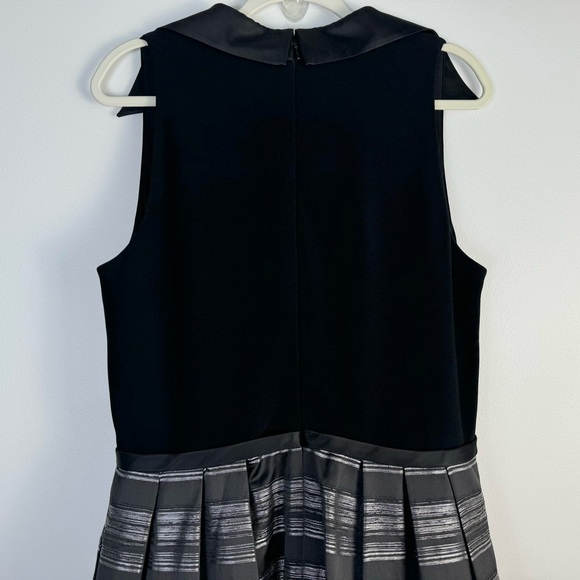 Theia Stripe Jacquard Full Ball Gown Sz 14 Black Silver Maxi Dress Event Gala - Picture 9 of 14